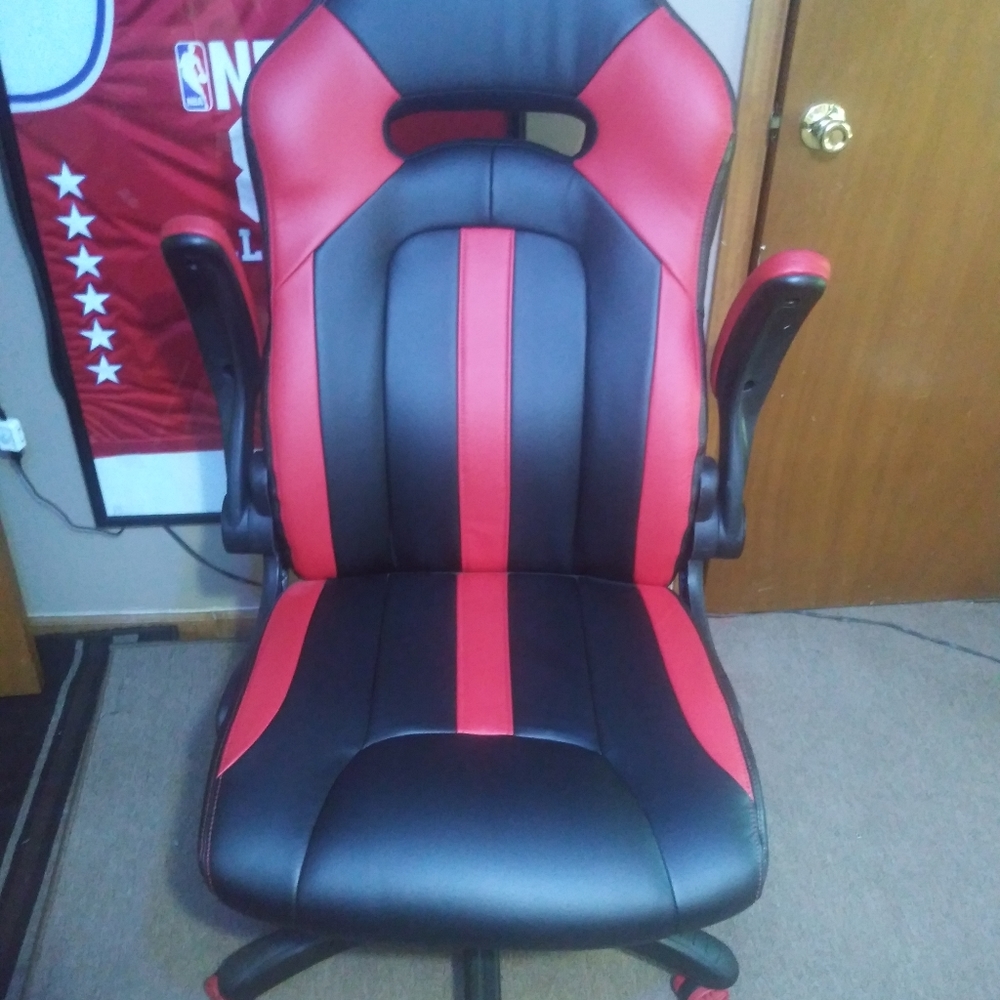 Gaming Chair - Picture 2 of 5